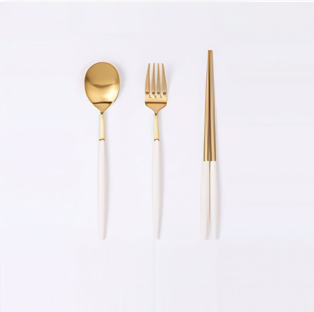 Bogen Eiffel Gold kids flatware set in White