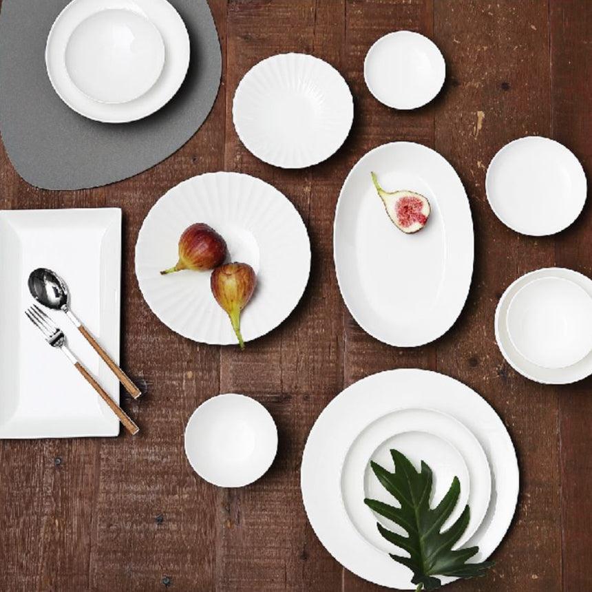 Moire Blanc 20-Piece Fine Bone China Dinnerware Set | Made in Korea — image 2